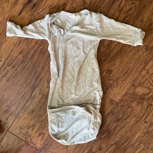 Kyte Baby Newborn Sleep Gown - Gray